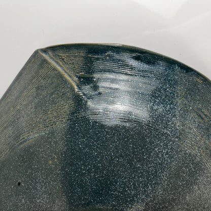 Coupe en céramique émaillé bleu/vert foncé par Pierre Baey , 1960