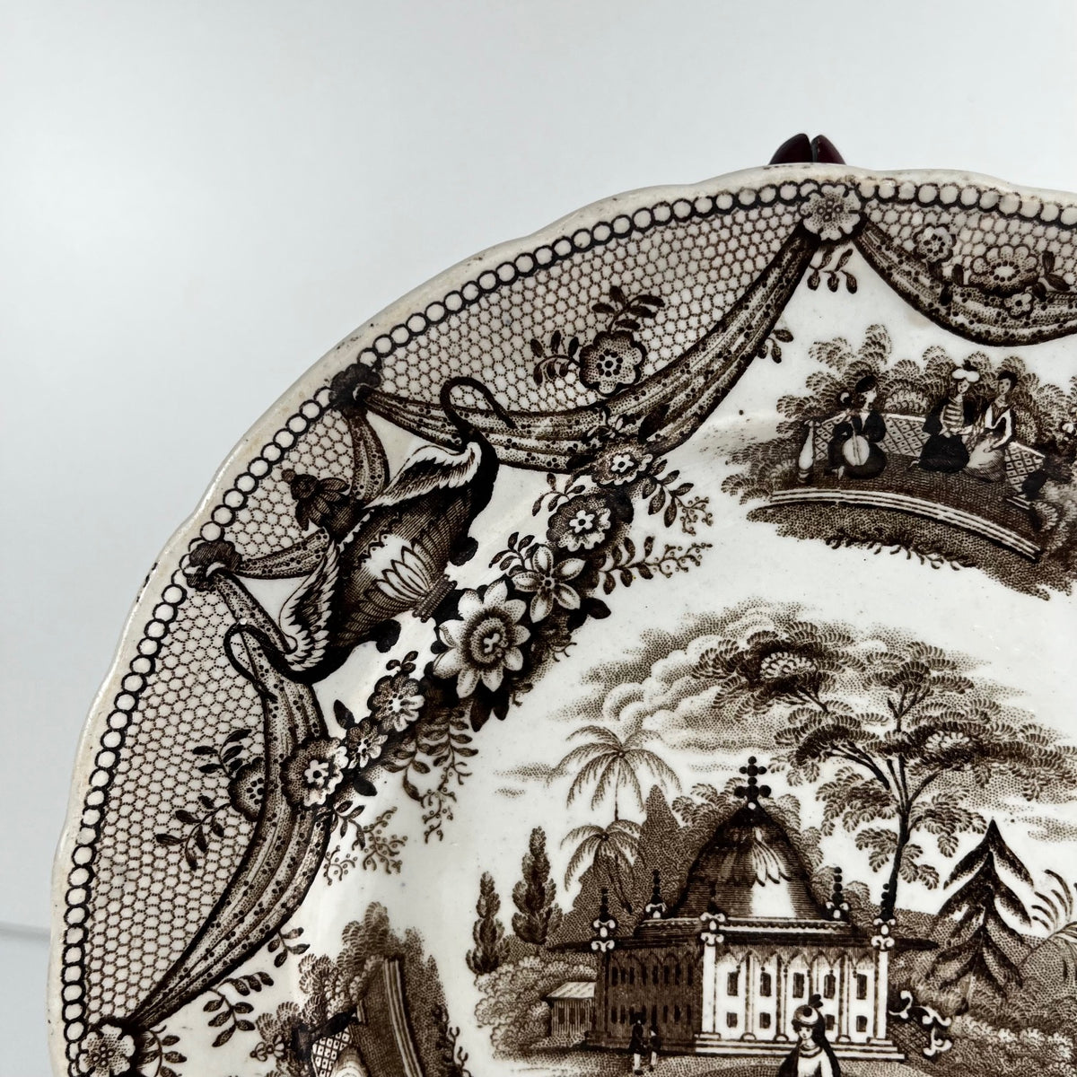 Pair of antique fine earthenware dessert plates by David Johnston (Bordeaux), 19th century.