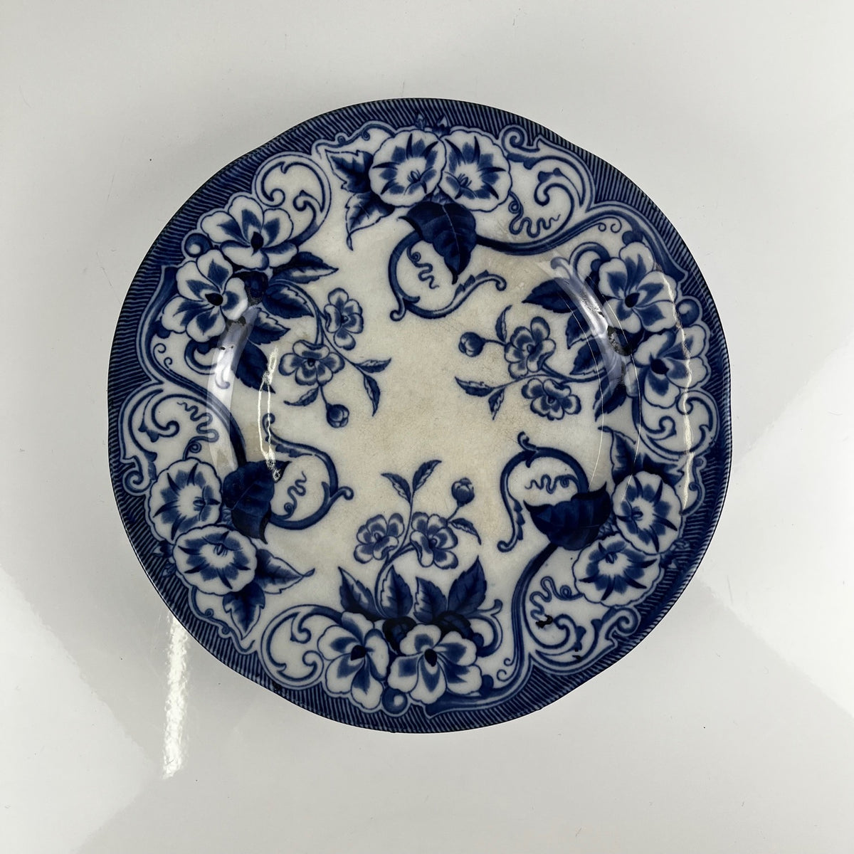 "Flora" ,Terre de Fer Pedestal Plate – Creil et Montereau, 19th Century, Blue