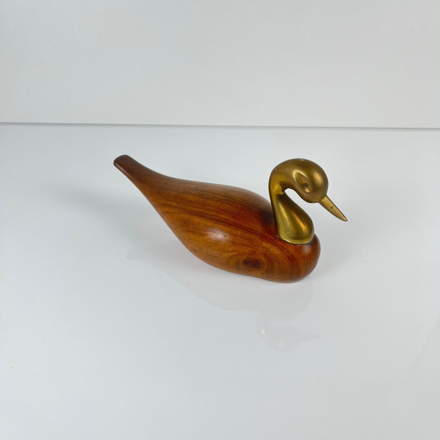 Sculpture midcentury de canard en teck et laiton, 1960/70