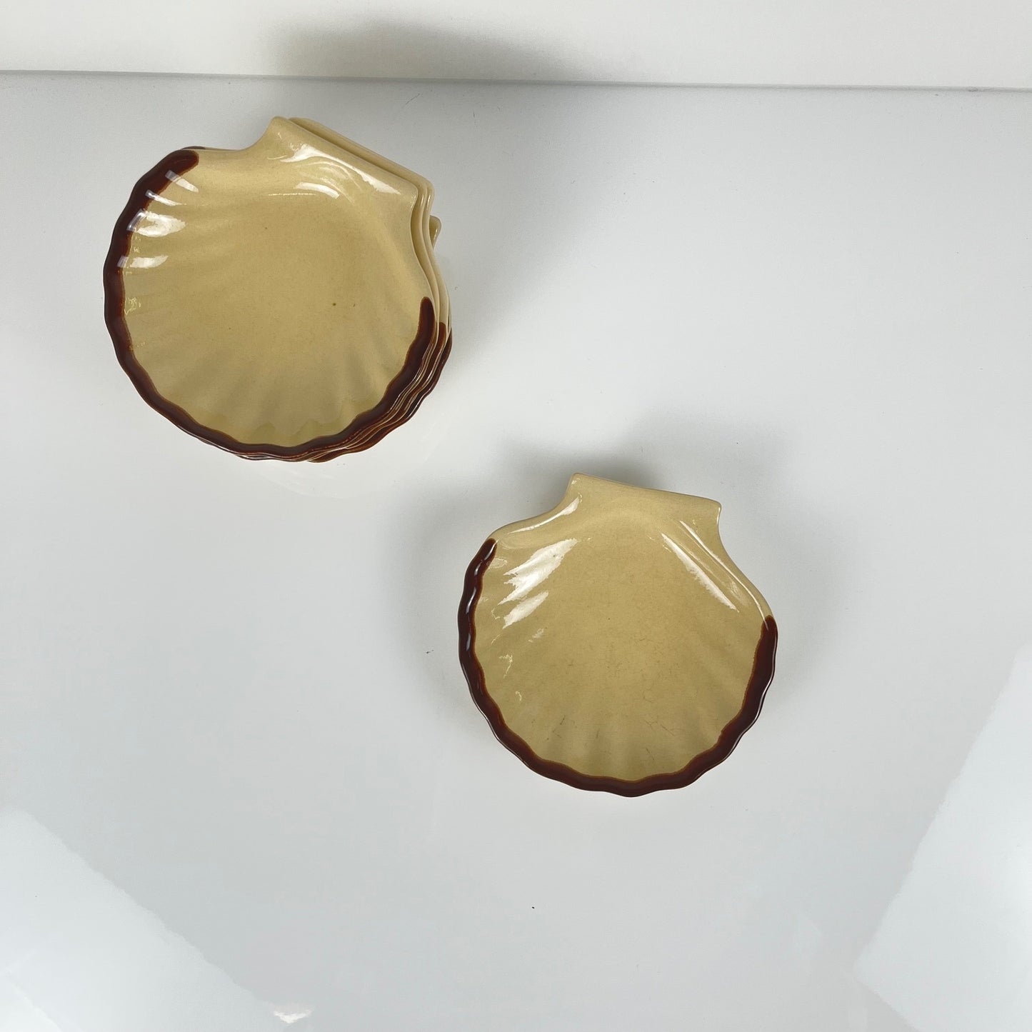 Set de 6 coquilles st Jacques en céramique par E. Henry