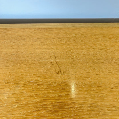 Buffet bas vintage en bois clair , 1960/70