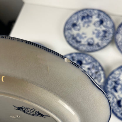 Set de 6 Assiettes plates en Terre de Fer « Flora » – Creil et Montereau, XIXe siècle, bleu
