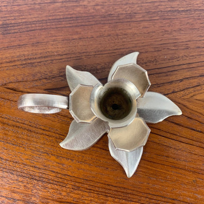 Brass flower candle holder with handle, 1960