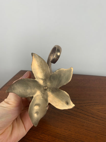 Brass flower candle holder with handle, 1960