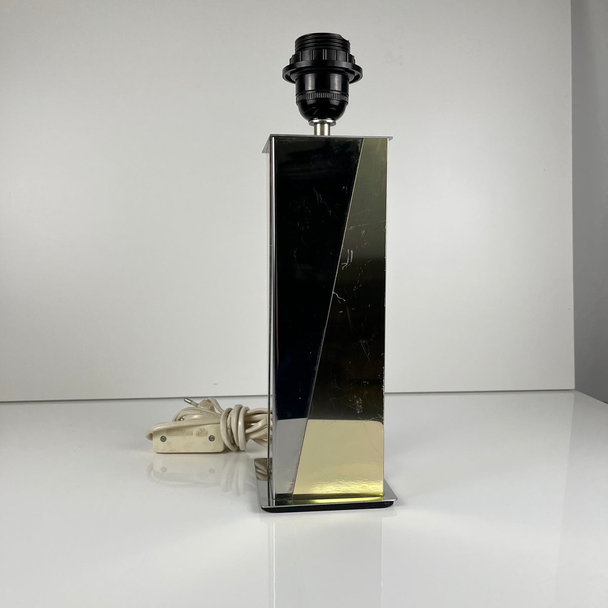Pied de Lampe vintage style hollywood regency, laiton et chrome, 1970