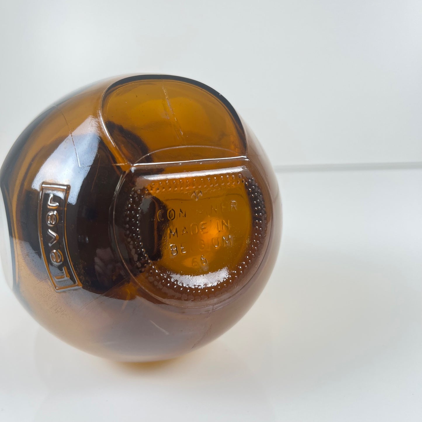 Pot de conservation en verre fumé brun, Lever, belgique