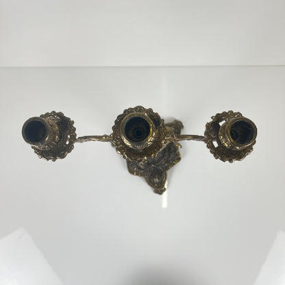 Candélabre ancien à 3 bras en laiton moulé, Angelot, fin XIXe-Début XXe