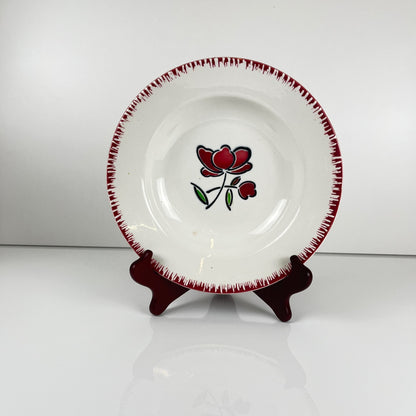 Set de 6 assiettes creuses en porcelaine, Badonviller, fleur rouge, 1950