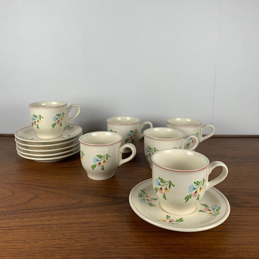 Set of 6 vintage cups + saucers, flower pattern, Germany