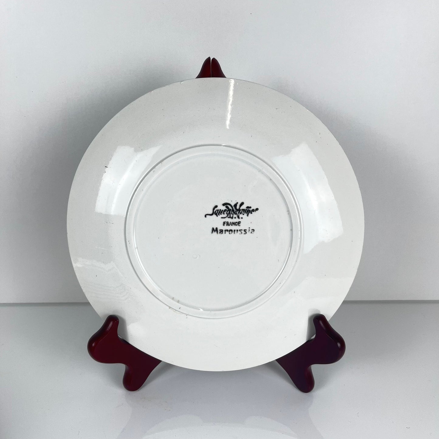 Set de 7 assiettes à dessert  Sarreguemines "Maroussia", début XXe