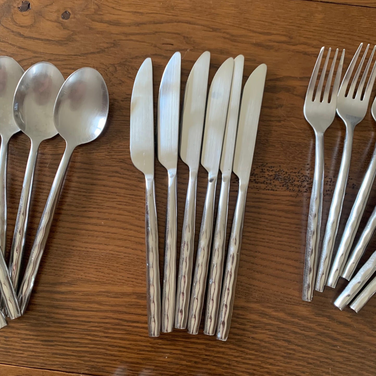 Vintage cutlery set for 6 people (24 pieces) in metal