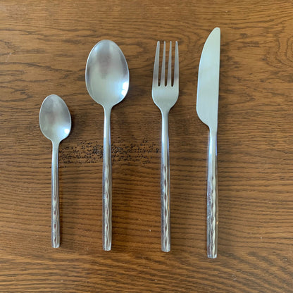 Vintage cutlery set for 6 people (24 pieces) in metal