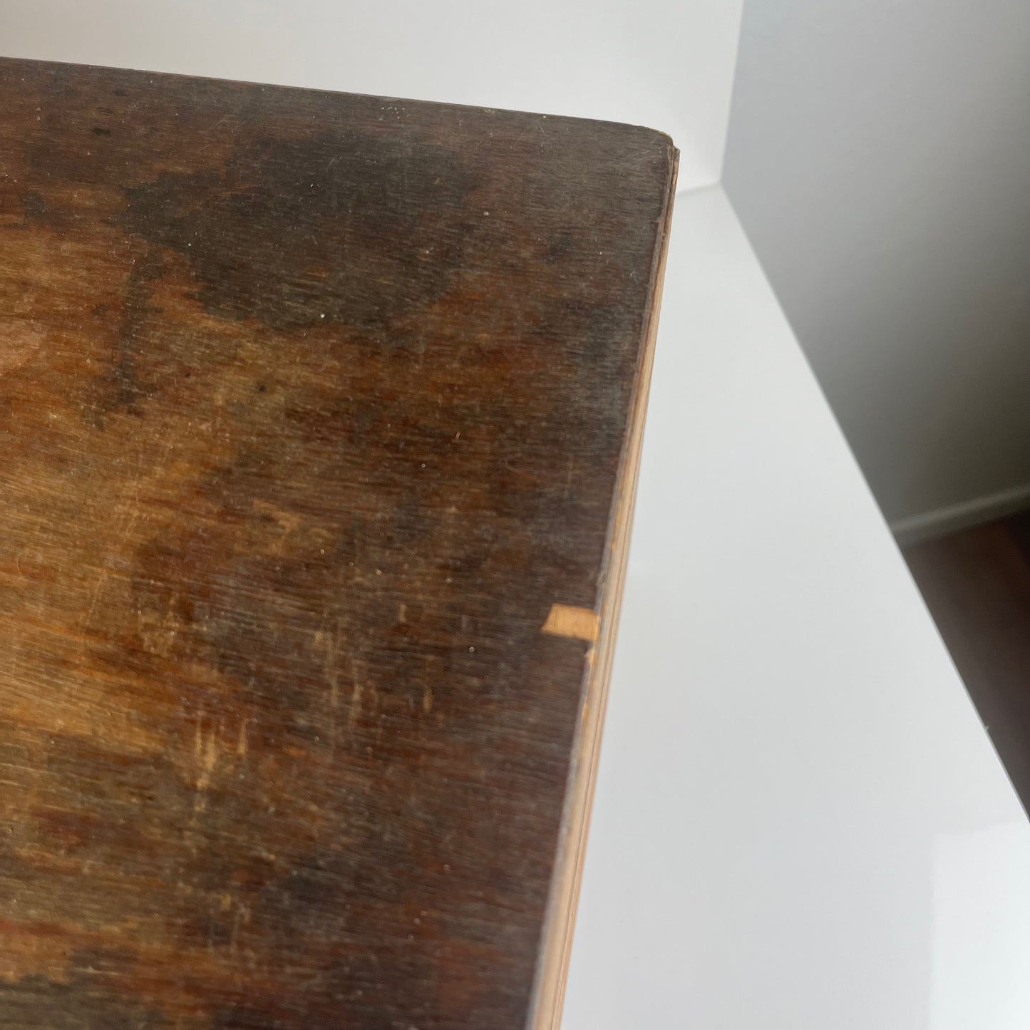 Ancienne boite d'atelier artisanale en bois, XXe