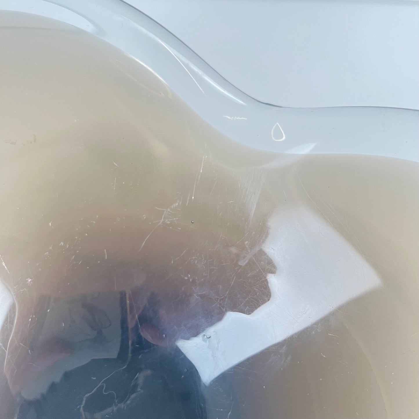 Coupe en verre fumé soufflé forme libre, 1970