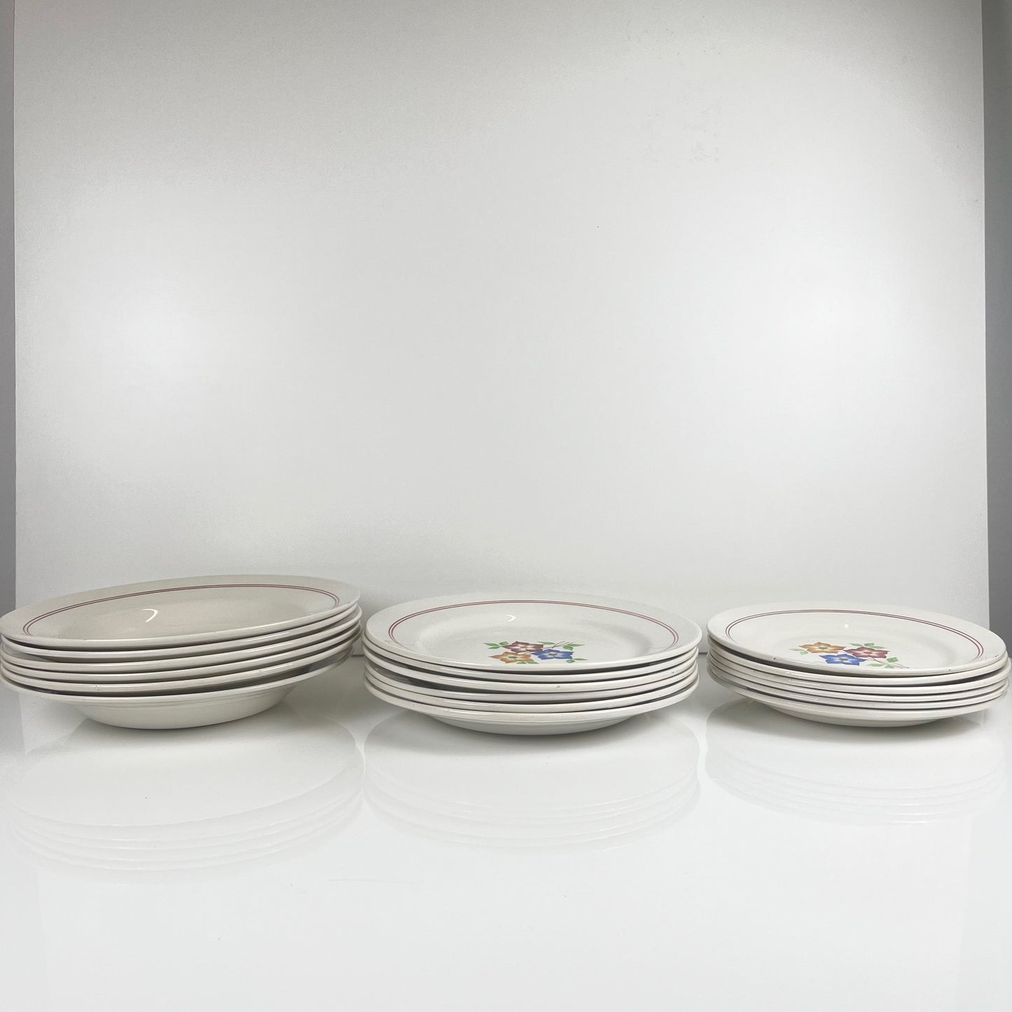 Service pour 6 personnes "La ruche", Moulins des loups, XXe