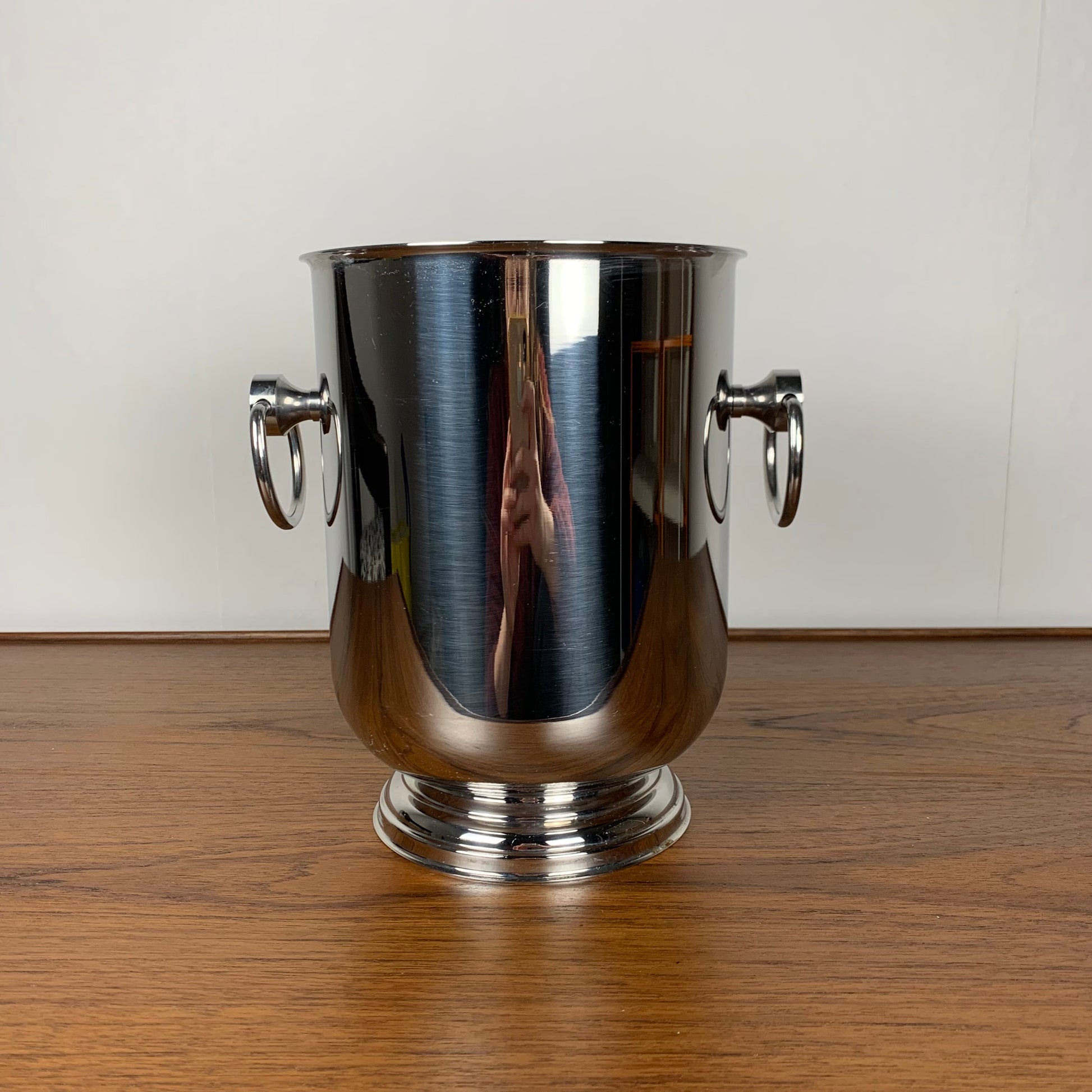 SEAU A Champagne INOX 18/10 JEAN COUZON ORFEVRE 1950 VINTAGE SEAU A Champagne INOX 18/10 JEAN COUZON ORFEVRE 1950 VINTAGE
