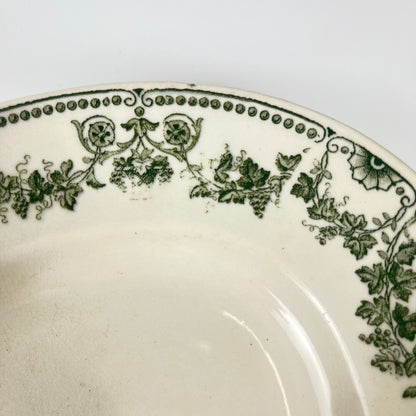 Oval dish, "Champagne" model, Badonviller, green