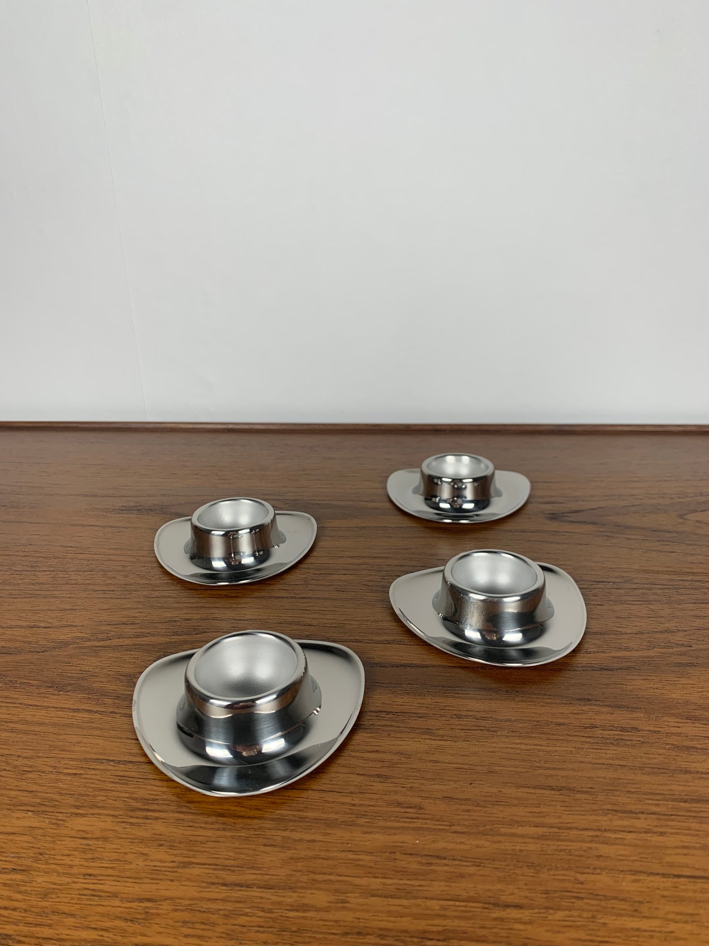 Set of 4 stainless steel egg cups Mark Tischfein, Germany, 1970