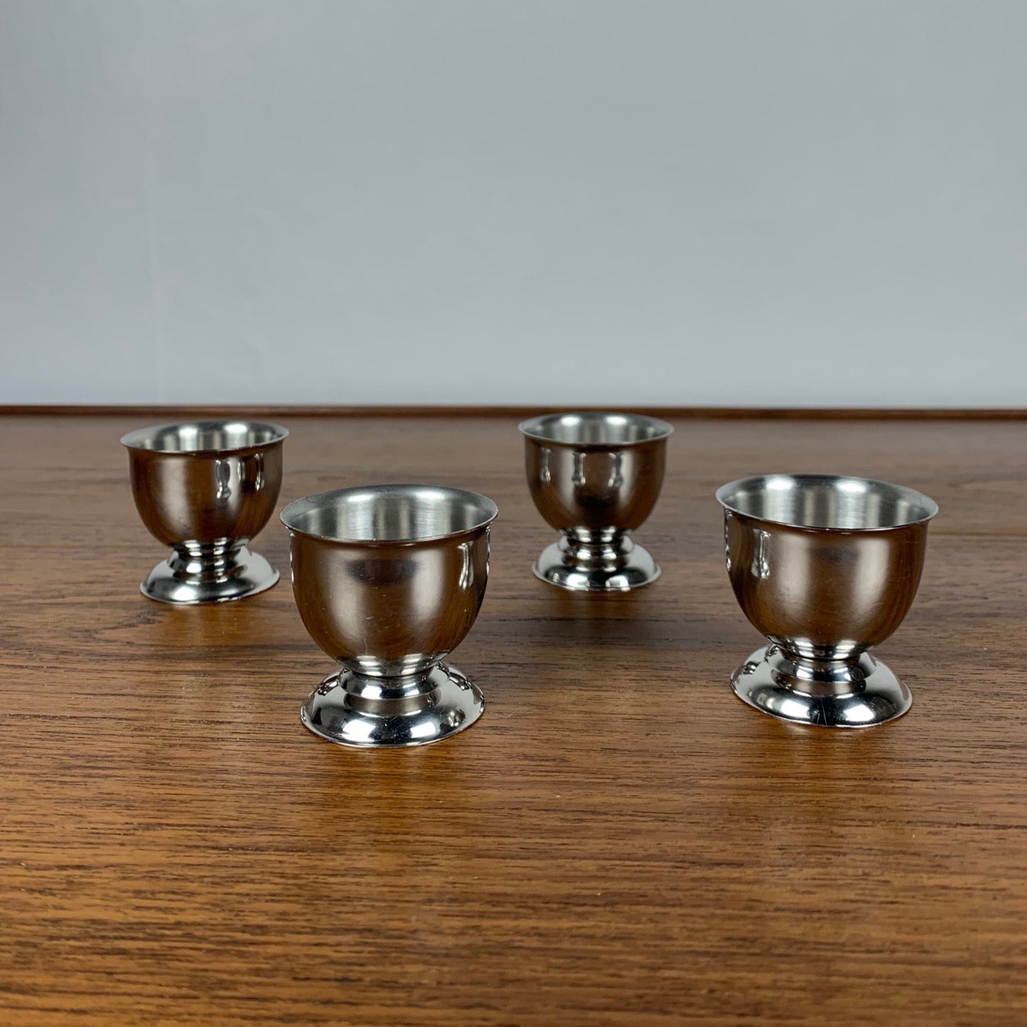 Set of 4 stainless steel egg cups, 1970