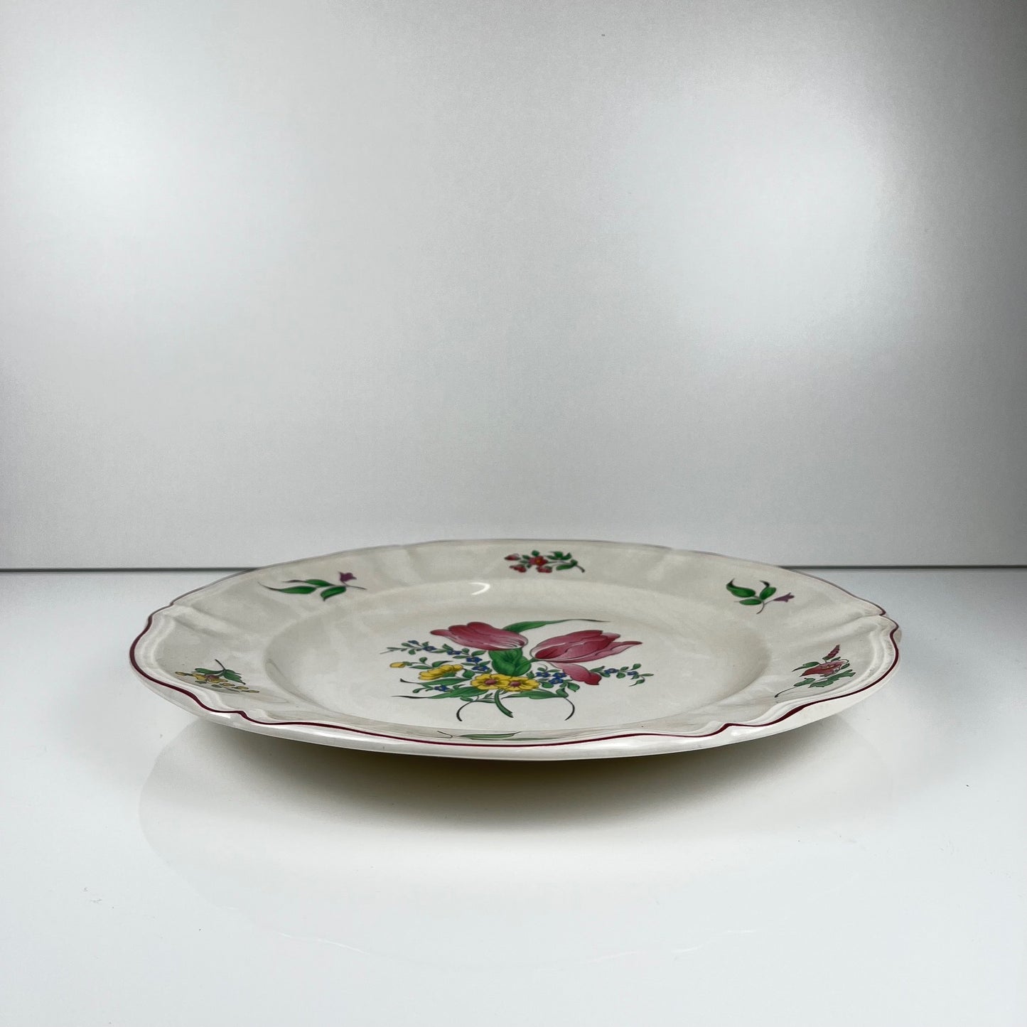 Plat à gateau modèle Réverbère par KG Lunéville