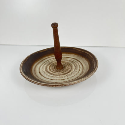 Plateau rond avec poignée en céramique , 1960/70