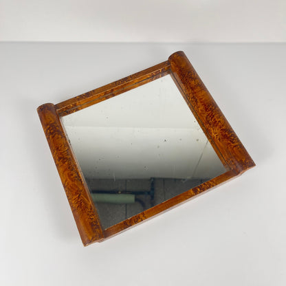 Petit plateau en placage de ronce, XXe siècle