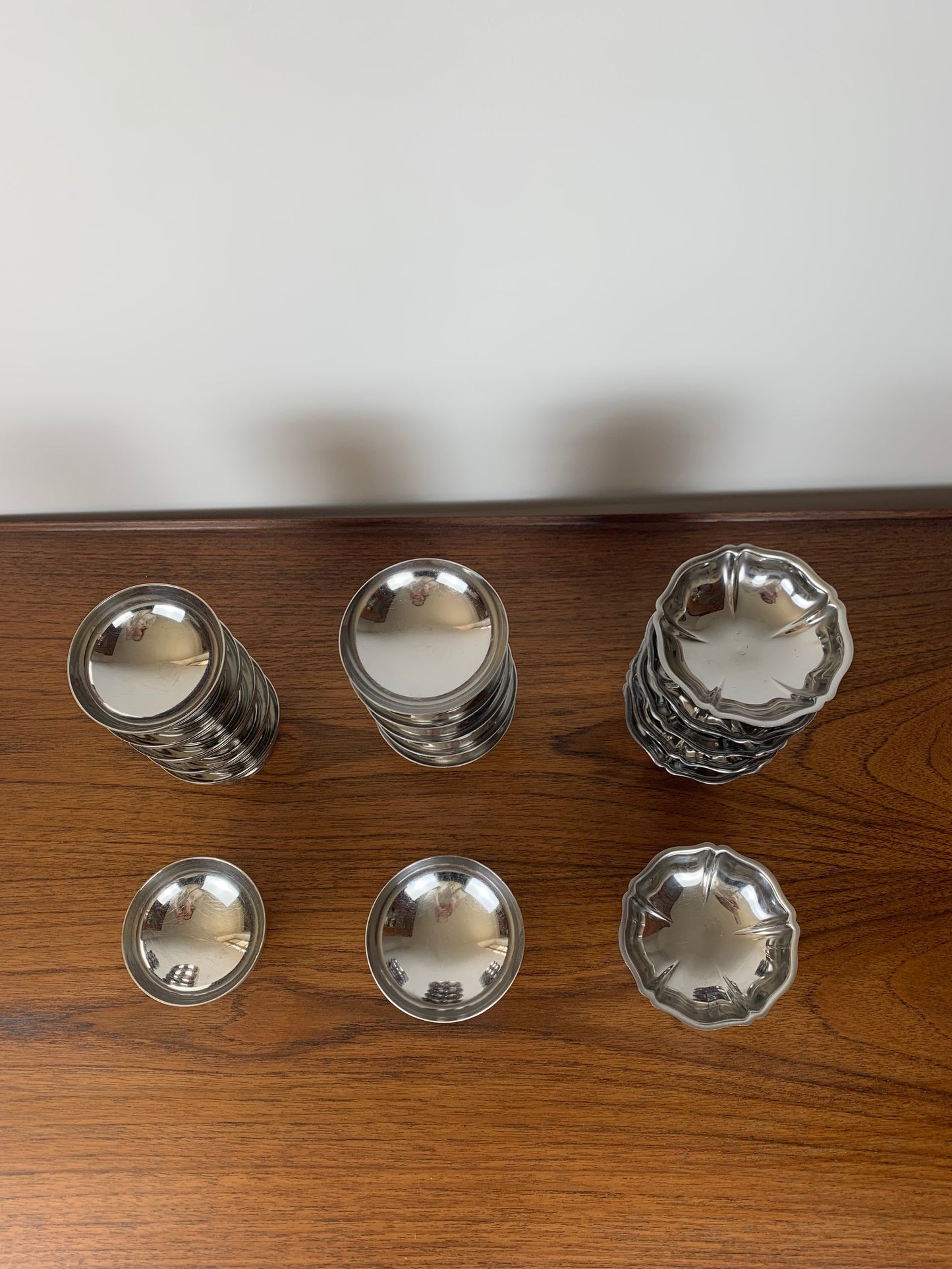 set of 6 stainless steel dessert bowls, 1970