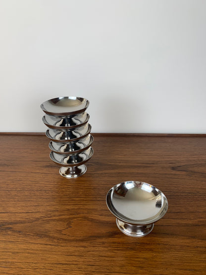 set of 6 stainless steel dessert bowls, 1970