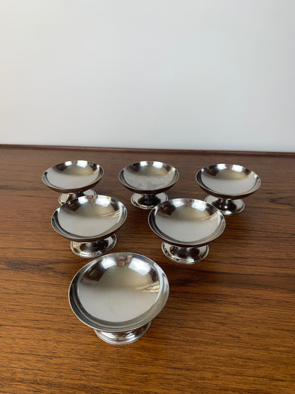 set of 6 stainless steel dessert bowls, 1970