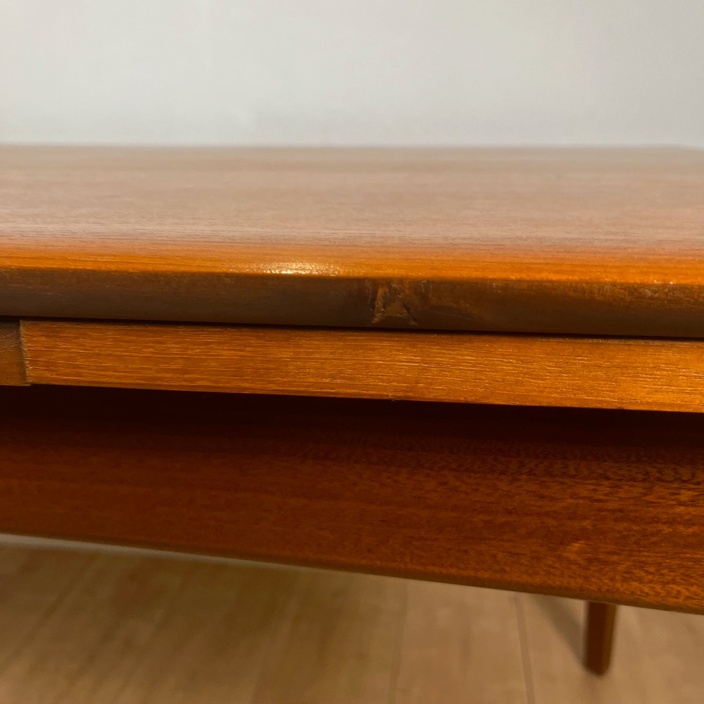 Table à manger extensible en teck par LB Kofod Larsen, MCM