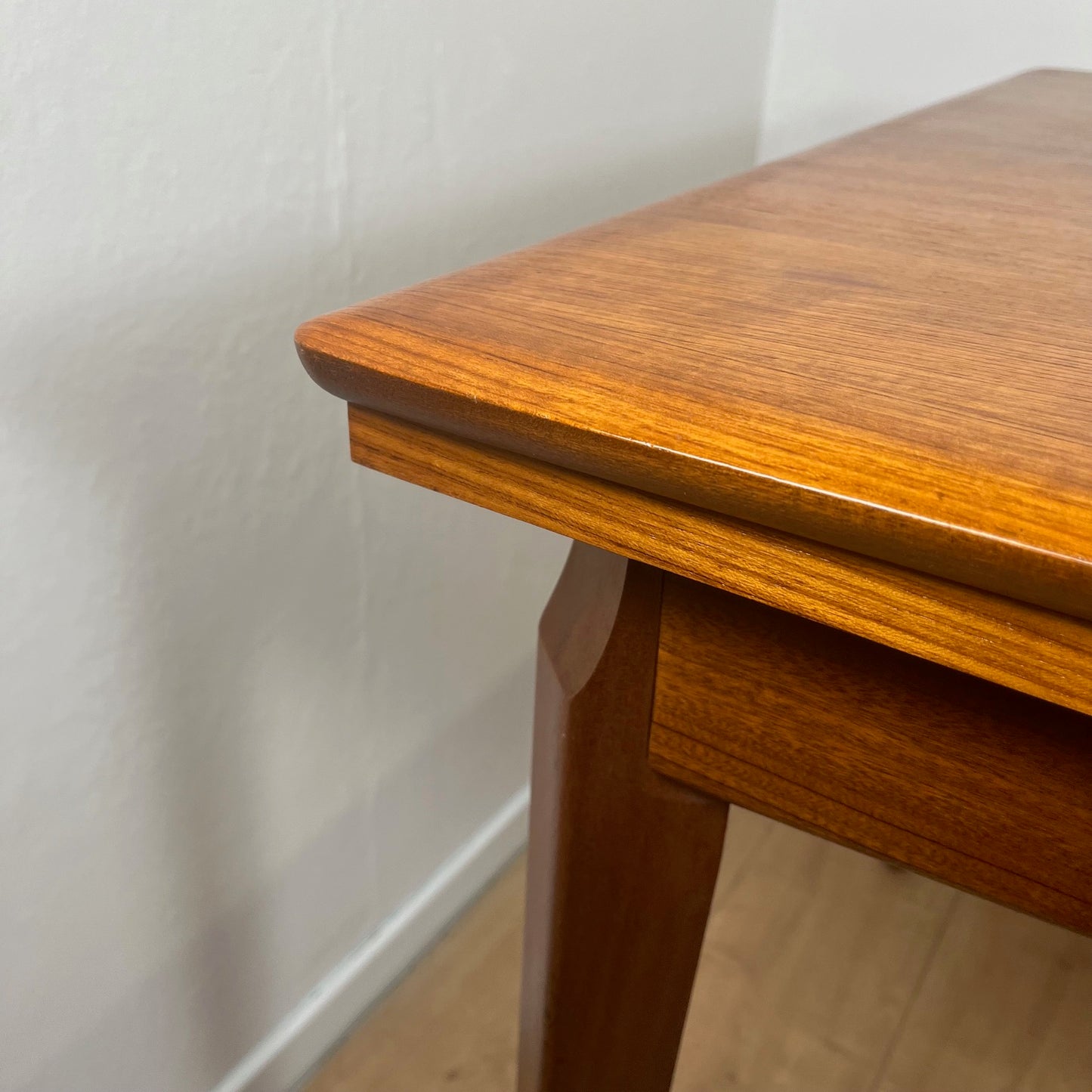 Table à manger extensible en teck par LB Kofod Larsen, MCM