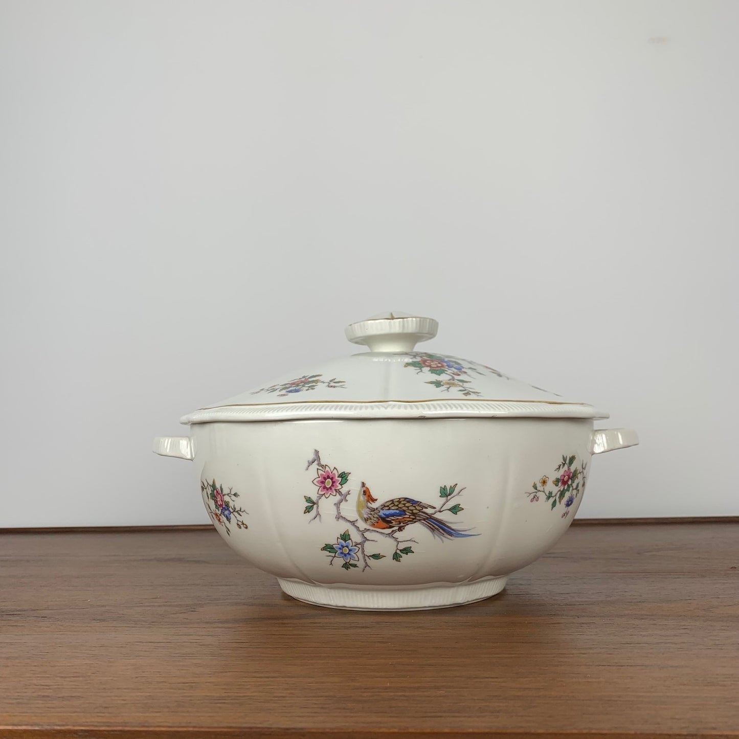 "Chantilly" model soup tureen by Longchamp, 1950/60