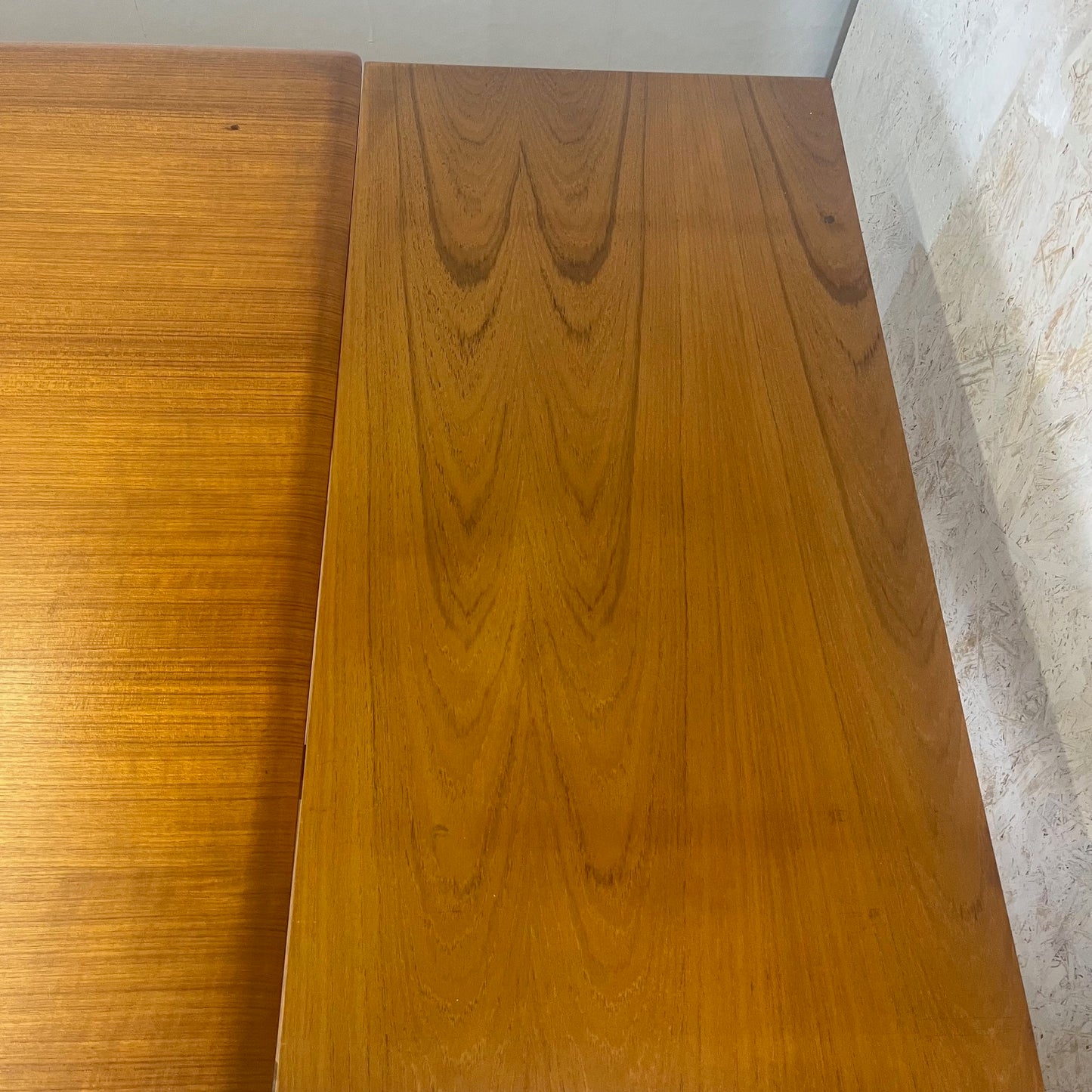 Table à manger extensible en teck par LB Kofod Larsen, MCM