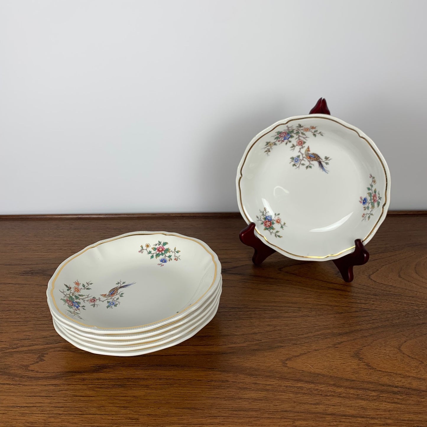 Set of 6 "Chantilly" model soup plates by Longchamp, 1950/60