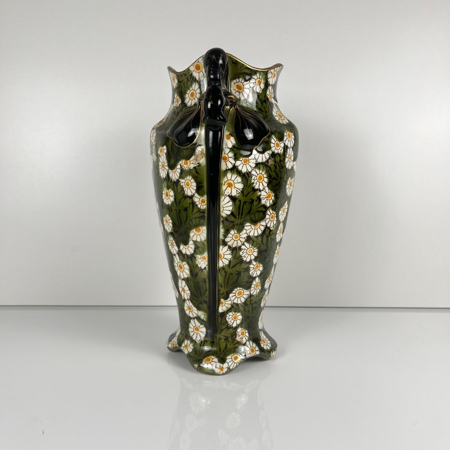 Vase Art nouveau KG Lunéville, motif fleurs, Fin XIXe-Début XXe
