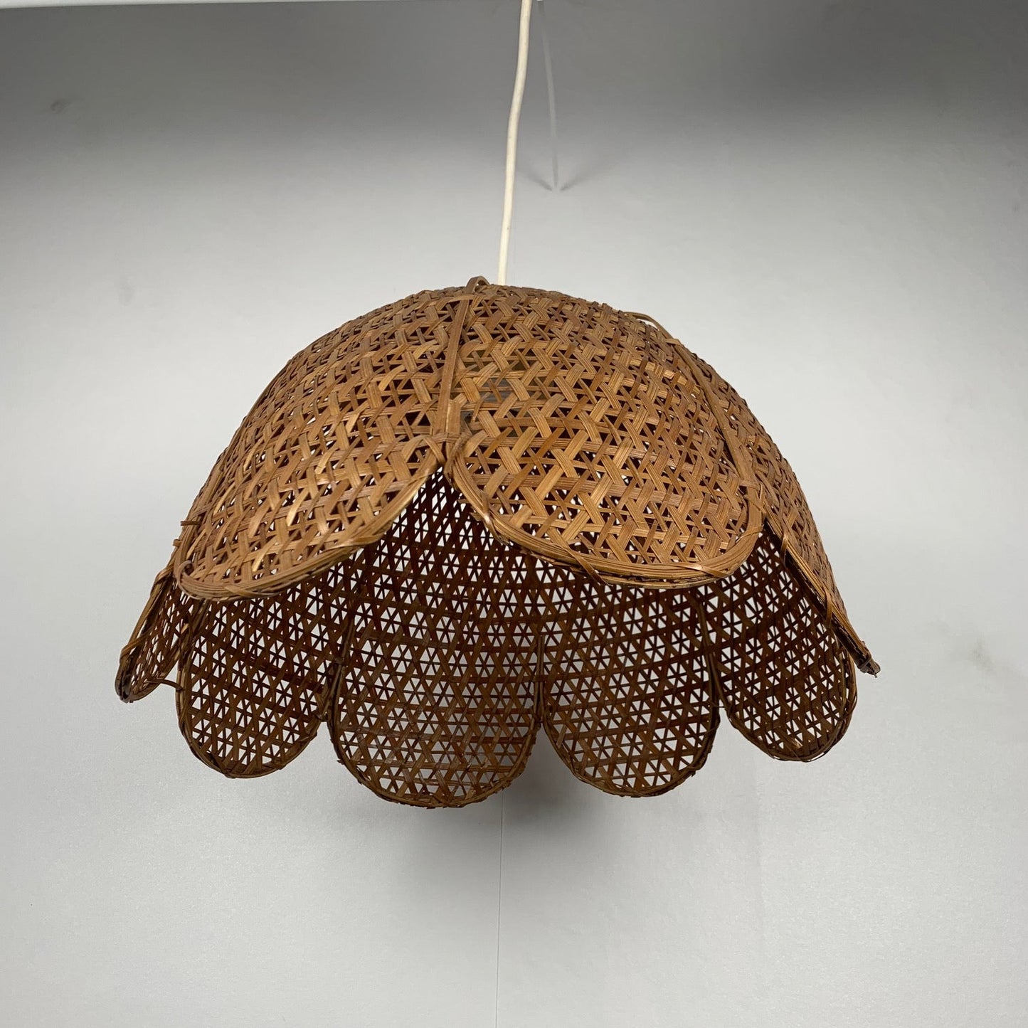 Flower-shaped pendant light, woven rattan, 1970