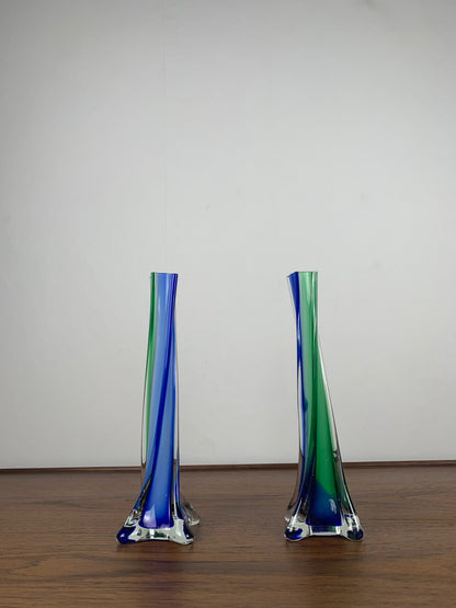 Duo de soliflore en verre soufflé , style Murano , vert & bleu