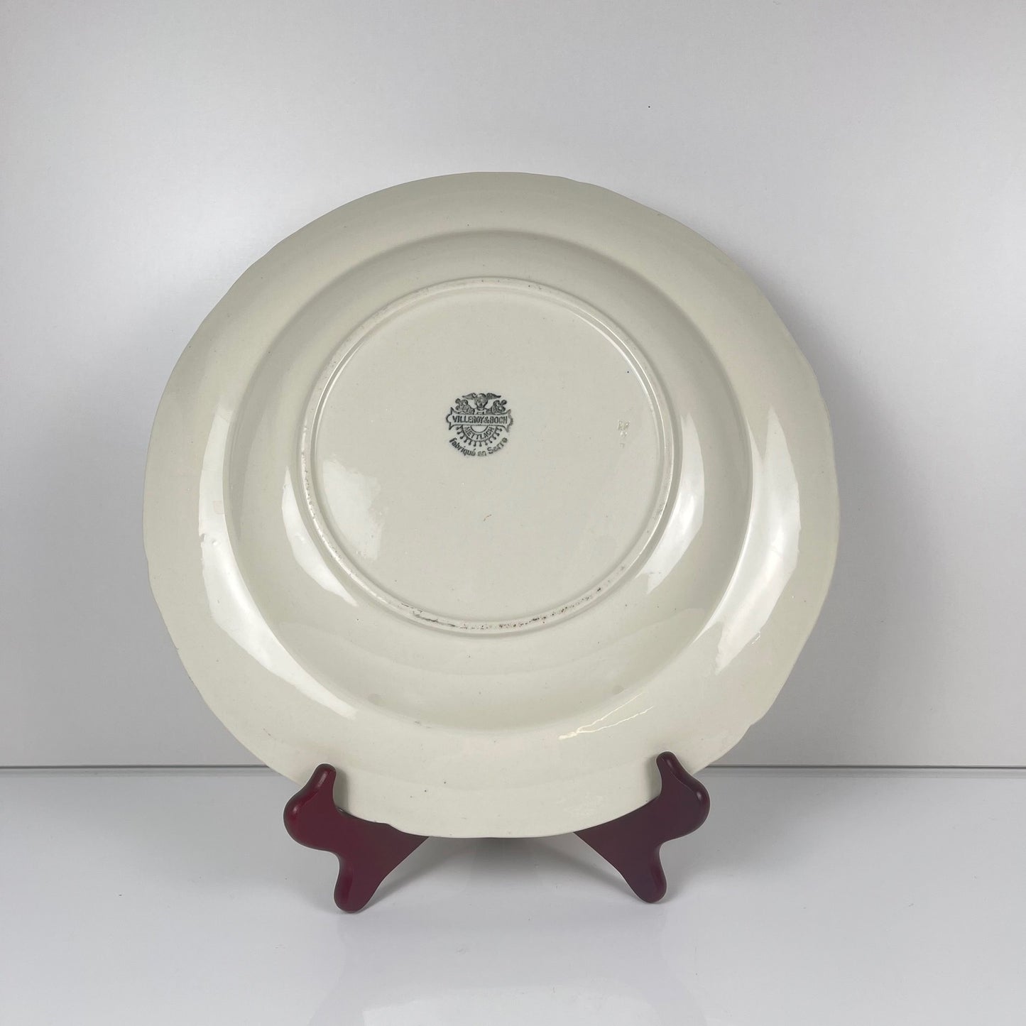 Plat creux Villeroy & boch, liseré bordeaux