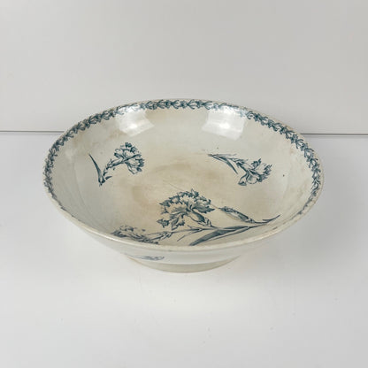 Footed salad bowl, "Oeillet" pattern, KG Lunéville, ironstone, 19th century