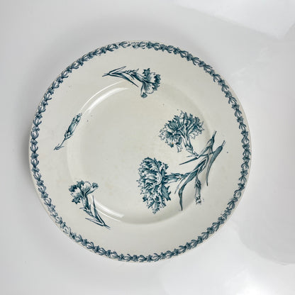 Round dish, "oeillet" pattern, KG Lunéville, ironstone, 19th century