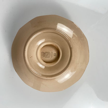 Saucière Digoin - Sarreguemines , motif rose, première moitié du XXe s.