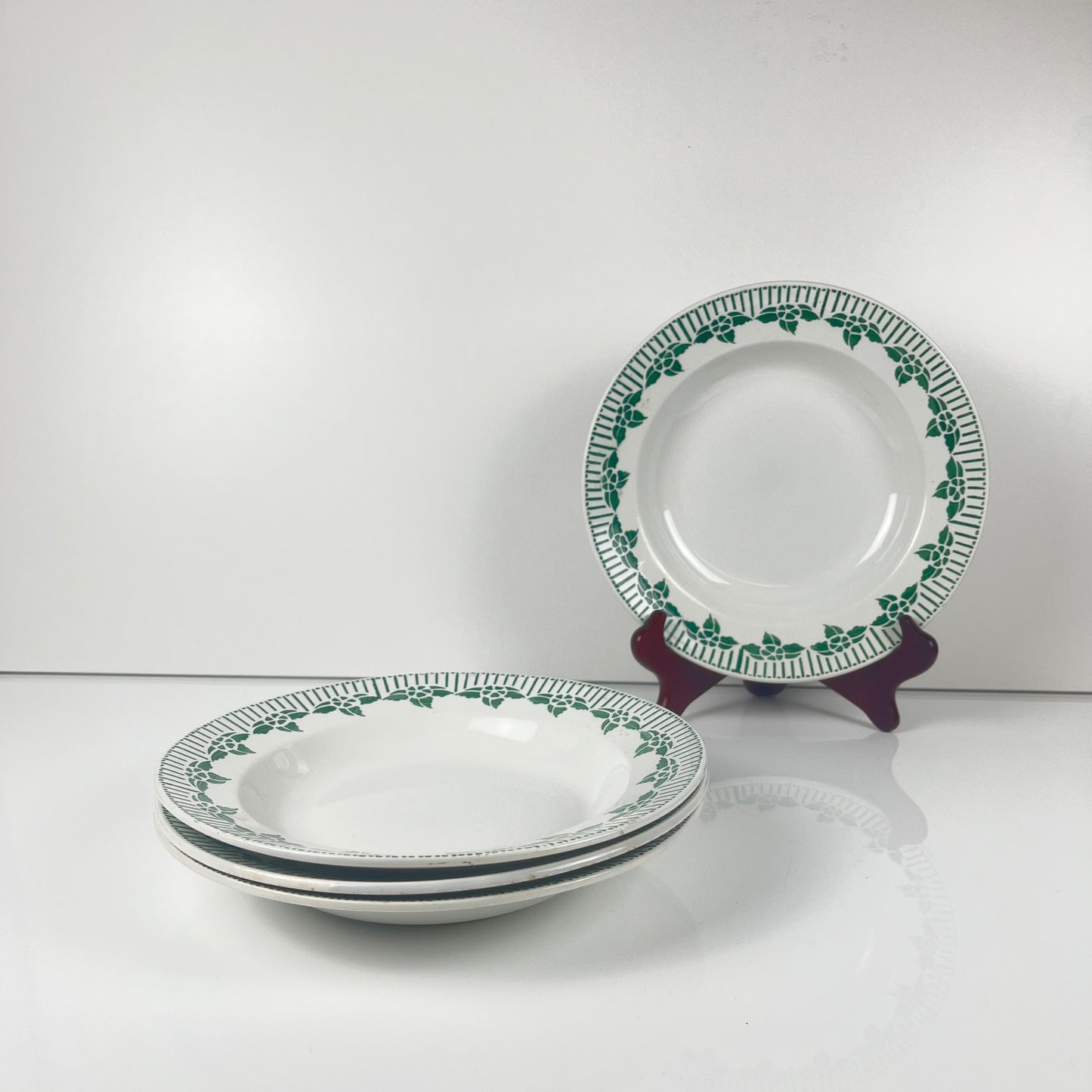Set of 4 "Pedro" soup plates, Sarreguemines, first half of the 20th century.