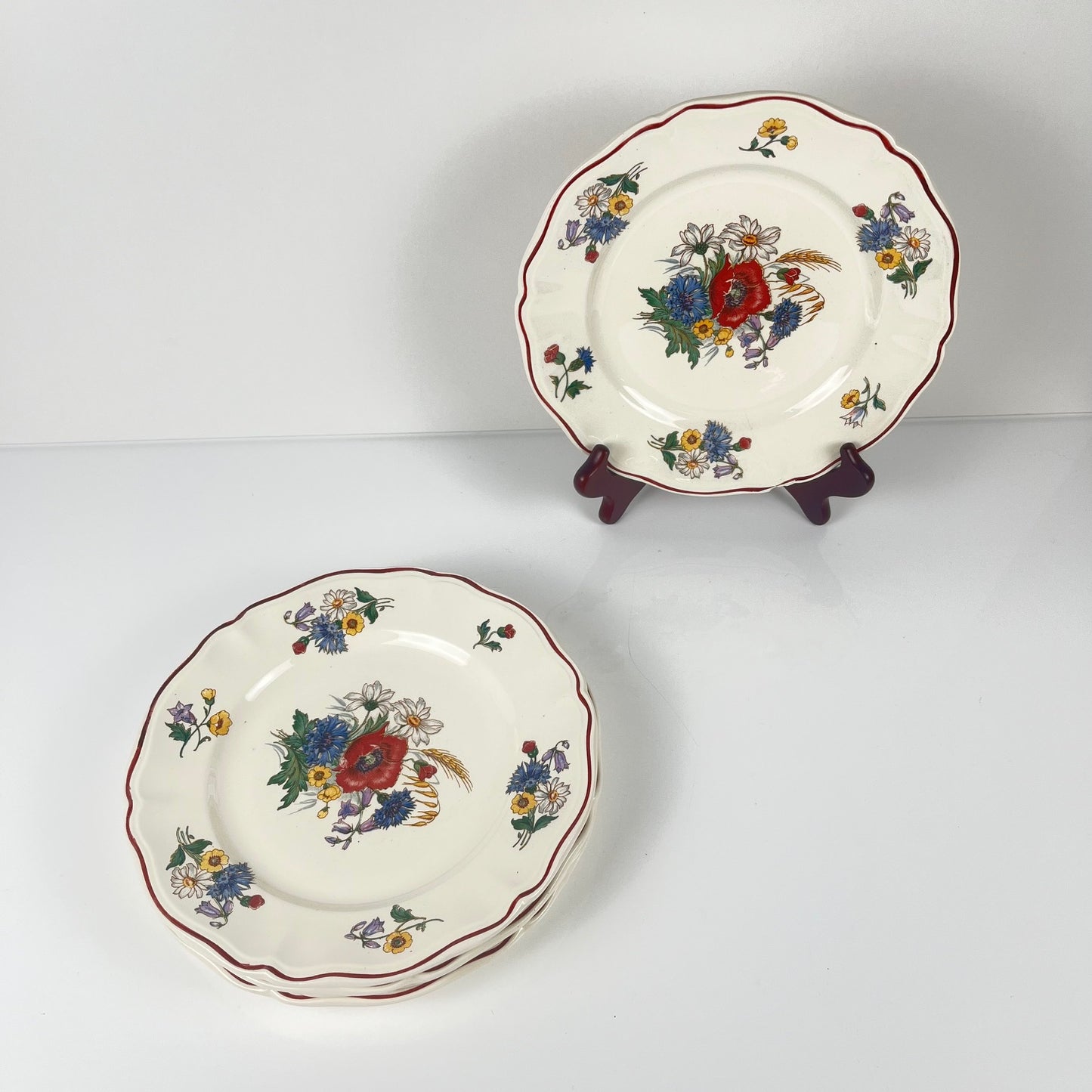 Set de 4 assiettes plates "Agreste", Sarreguemines, première moitié du XXeme s.