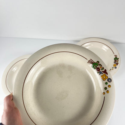 Set de 6 assiettes demi-creuse Longwy , début XXème s. , décor Floral