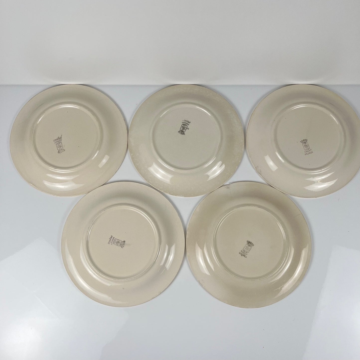 Set de 5 assiettes à dessert Longwy , début XXème s. , décor Floral