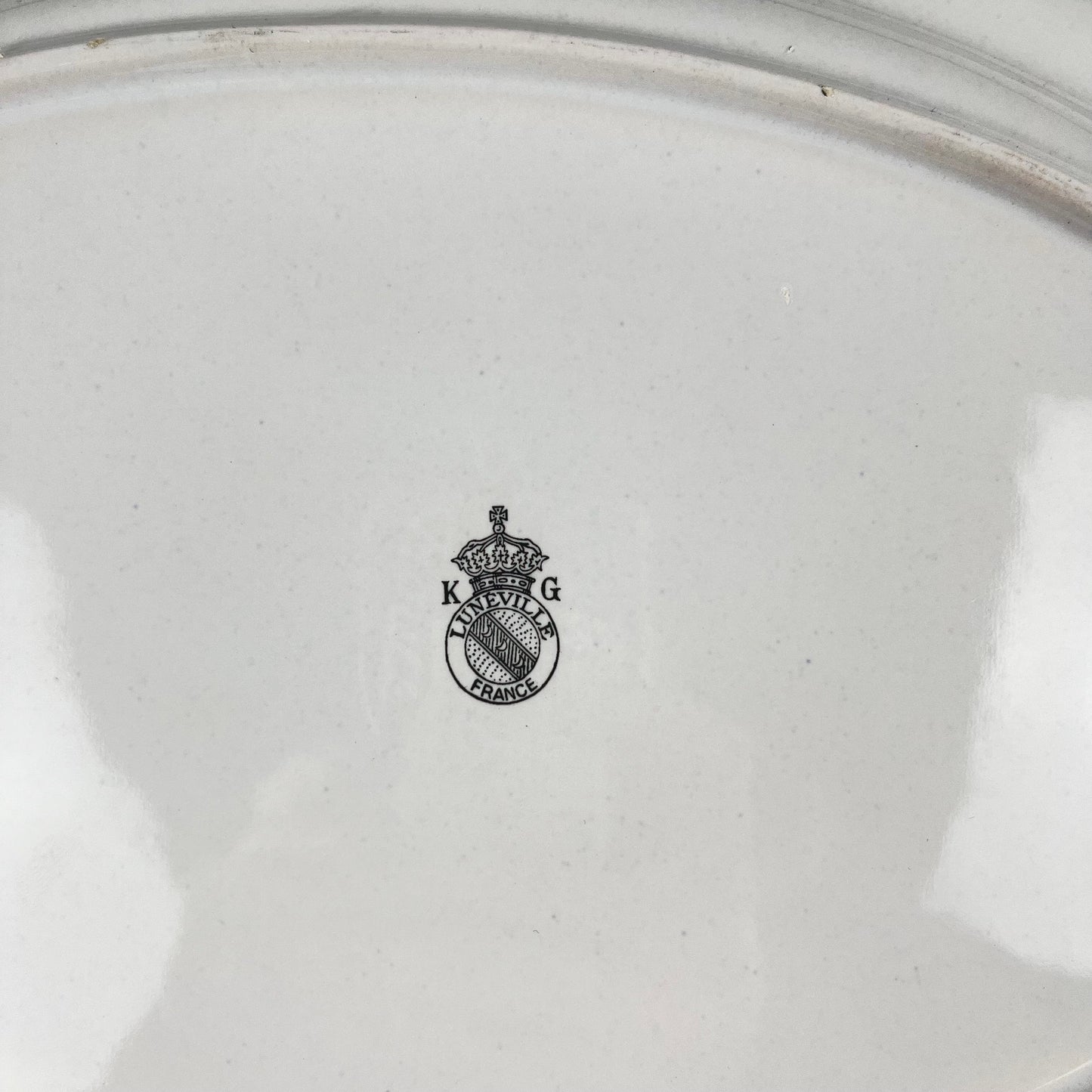 Oval dish with flat end, Réverbère model by KG Lunéville