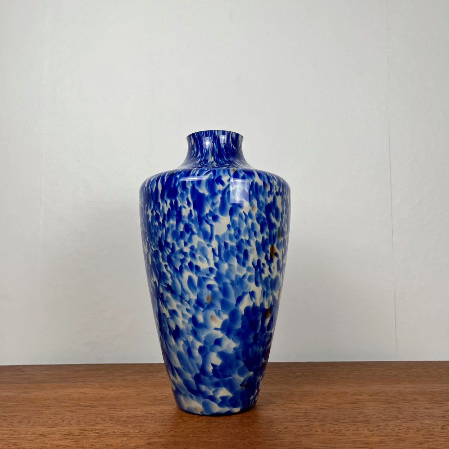 Blown glass vase with cobalt blue and white speckled effect