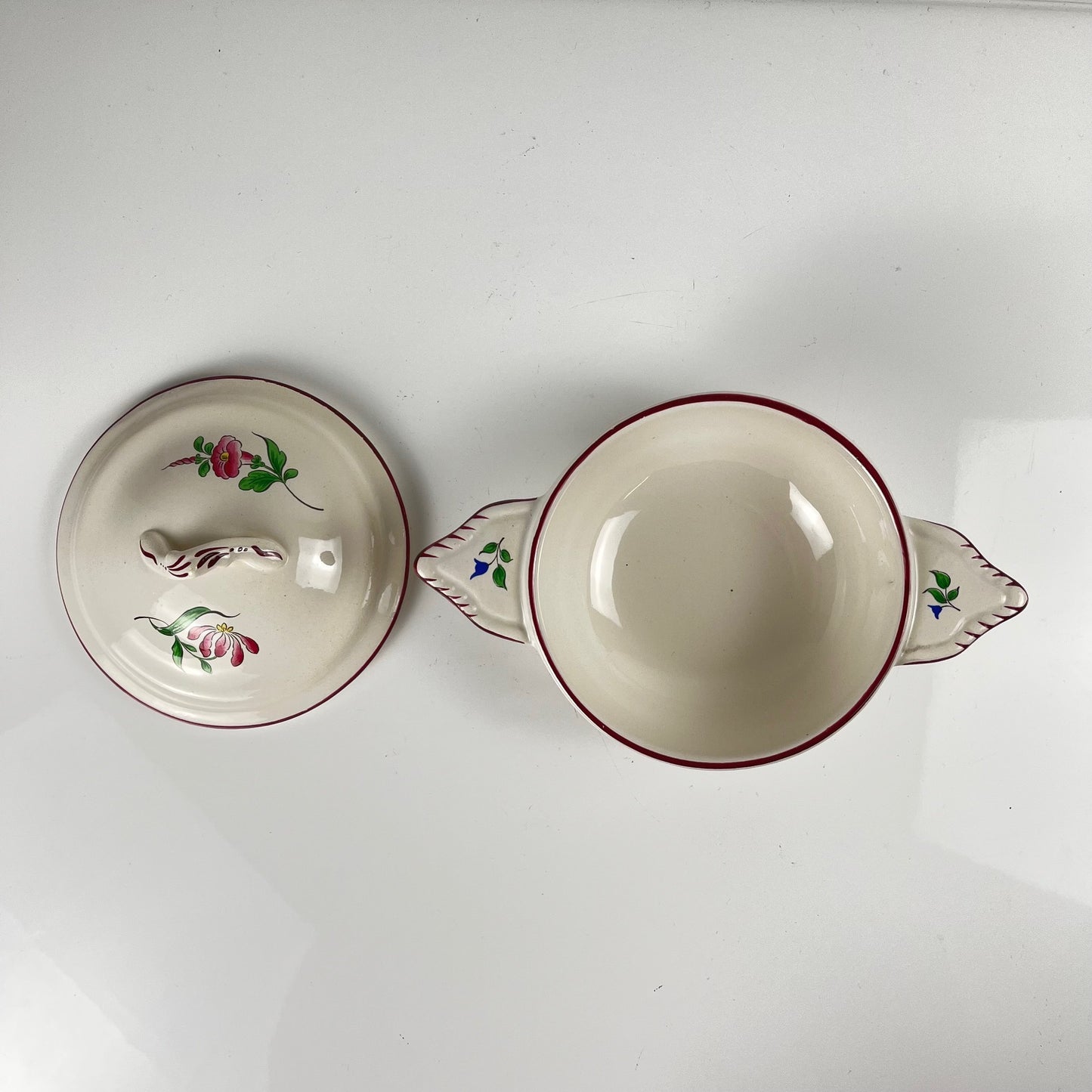 Bowl with handle, "Réverbère" model by KG Lunéville