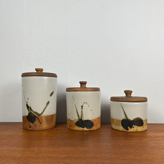 Set of 3 pots with lids "La Colombe", 1950/60